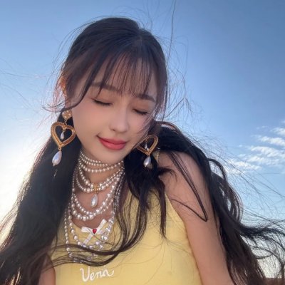 极品外卖员降服绝世风华三姐妹